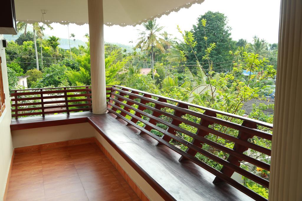Ferndale Homestay 테카디 외부 사진
