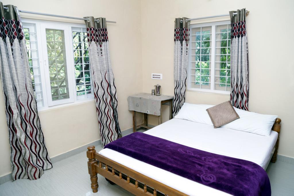 Ferndale Homestay 테카디 외부 사진