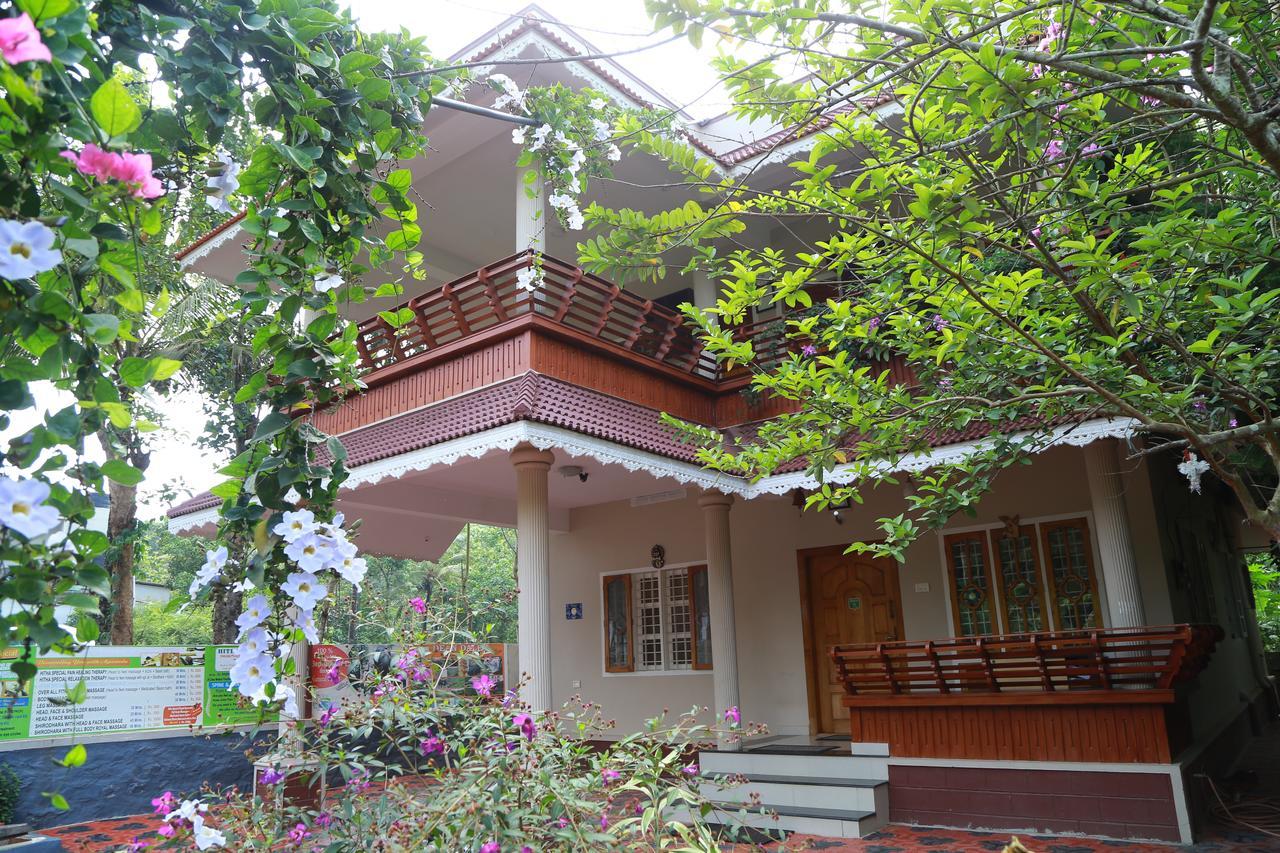 Ferndale Homestay 테카디 외부 사진